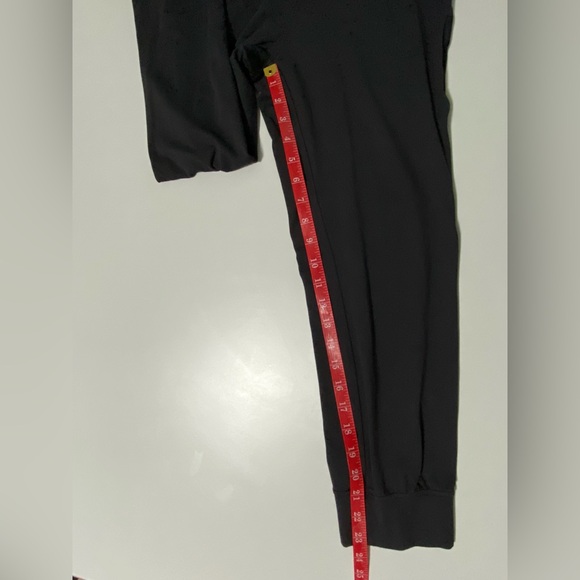 Like New! - Lululemon Ready To Rulu Joggers - Picture 15 of 16